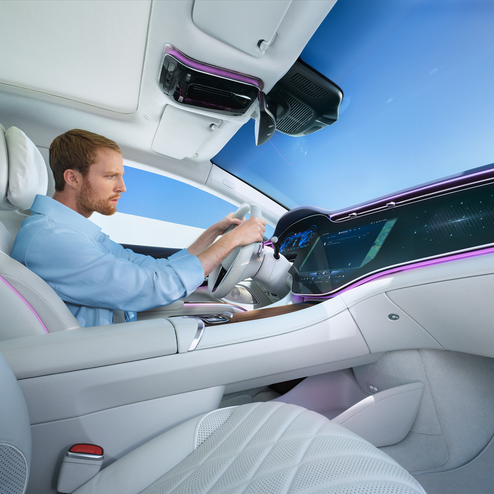 Hlasový asistent MBUX | Sériová výbava | Mercedes-Benz Hlasový asistent MBUX ako súčasť základných služieb Digitálnych doplnkov Mercedes-Benz.