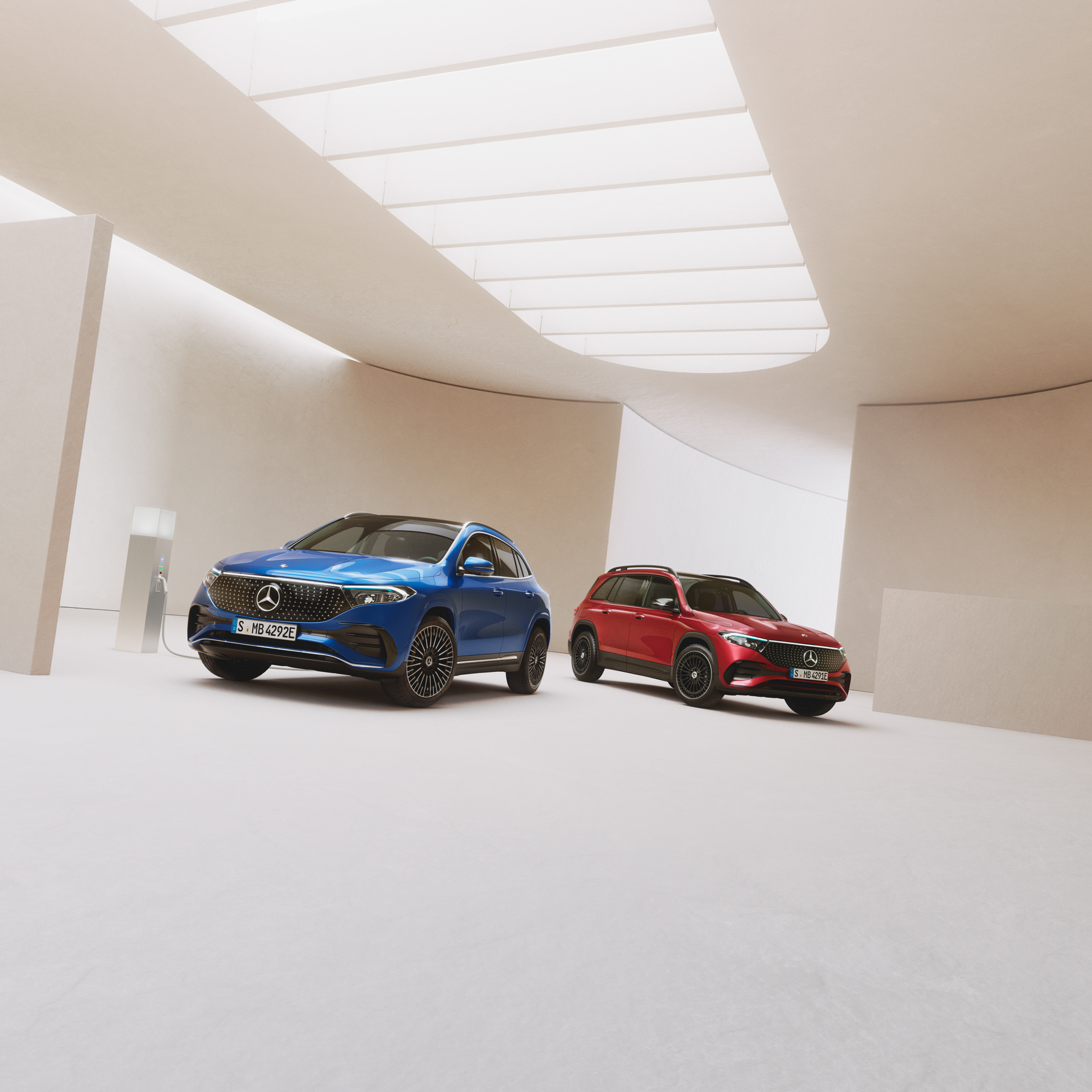 Čas nabíjania | Ponuky elektrických vozidiel | Mercedes-Benz Ponuky elektrických vozidiel od značky Mercedes-Benz