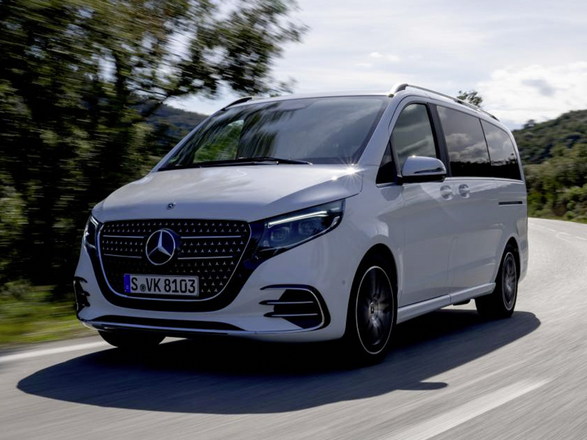 Trieda V | Sedemmiestne vozidlá a transportéry | Mercedes-Benz Exteriér transportéra Triedy V od značky Mercedes-Benz.