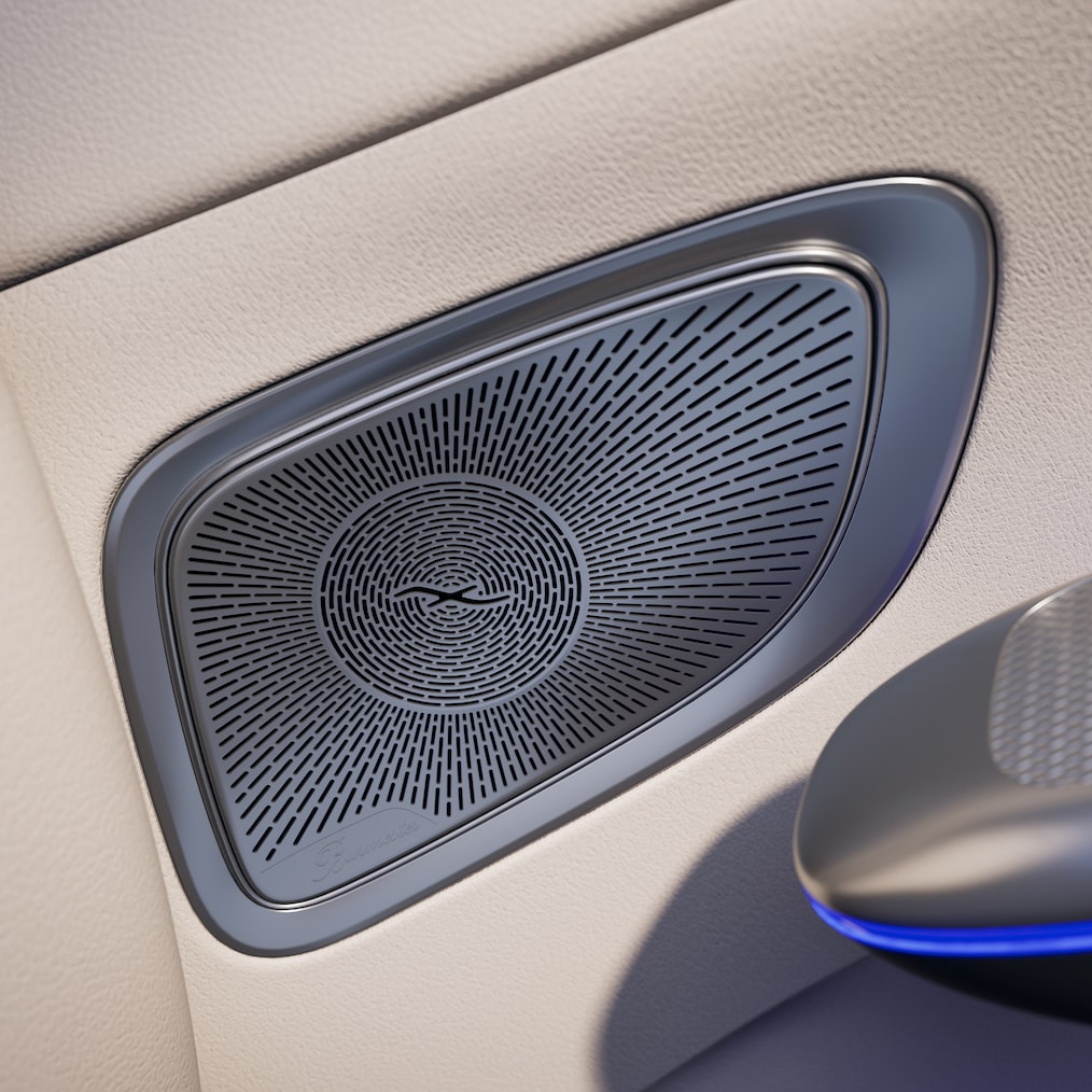 3D obklopujúci ozvučovací systém Burmester® v&nbsp;novom kombi Triedy&nbsp;C od značky Mercedes-Benz.