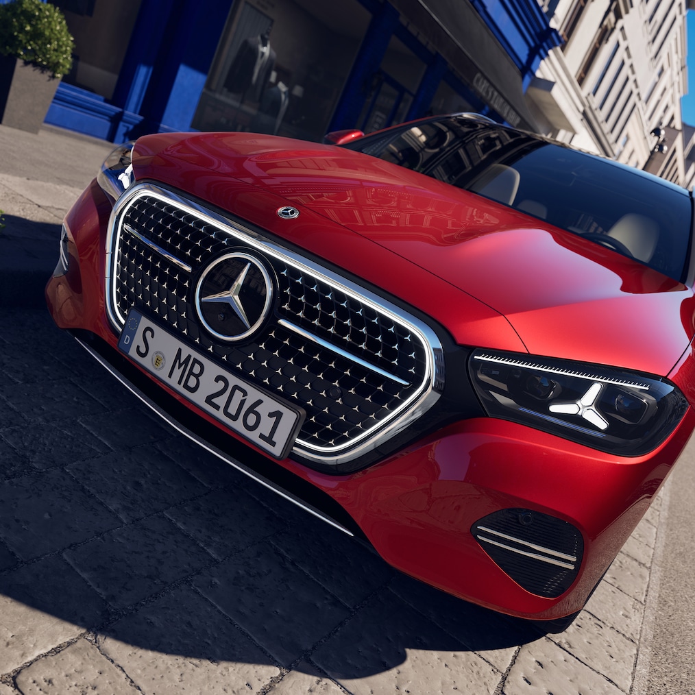 Predná časť nového kombi Triedy&nbsp;C od značky Mercedes-Benz.