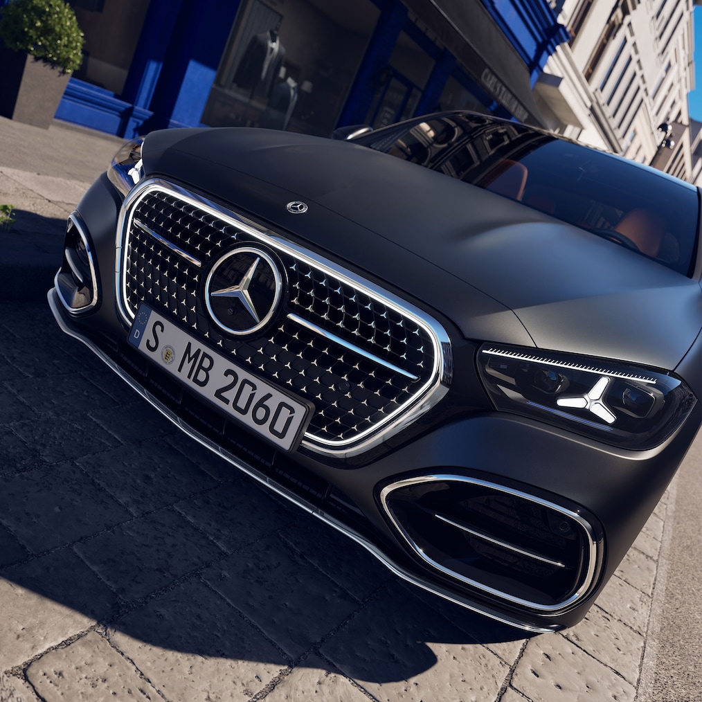Predná časť nového sedanu Triedy&nbsp;C od značky Mercedes-Benz.