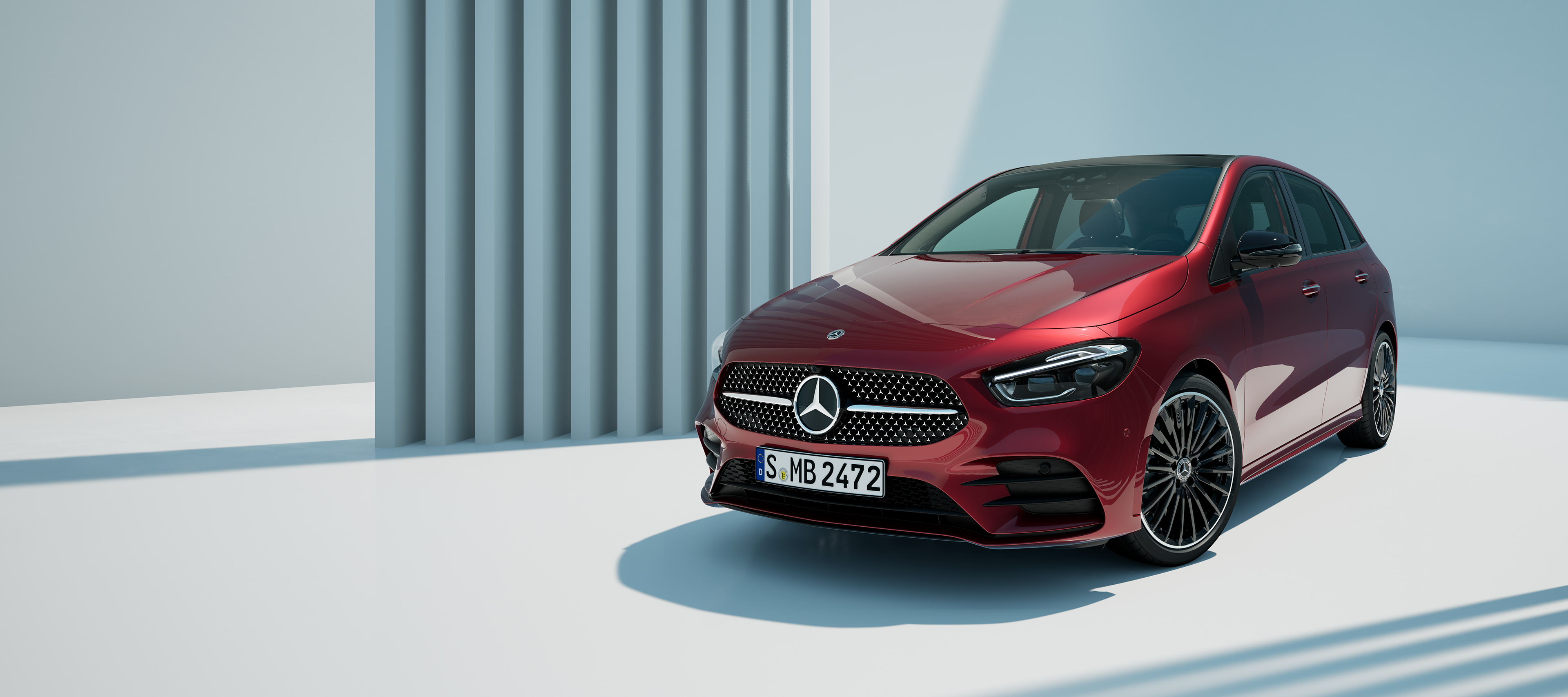 Trieda B | Mercedes-Benz Pohľad spredu na novú Triedu B.