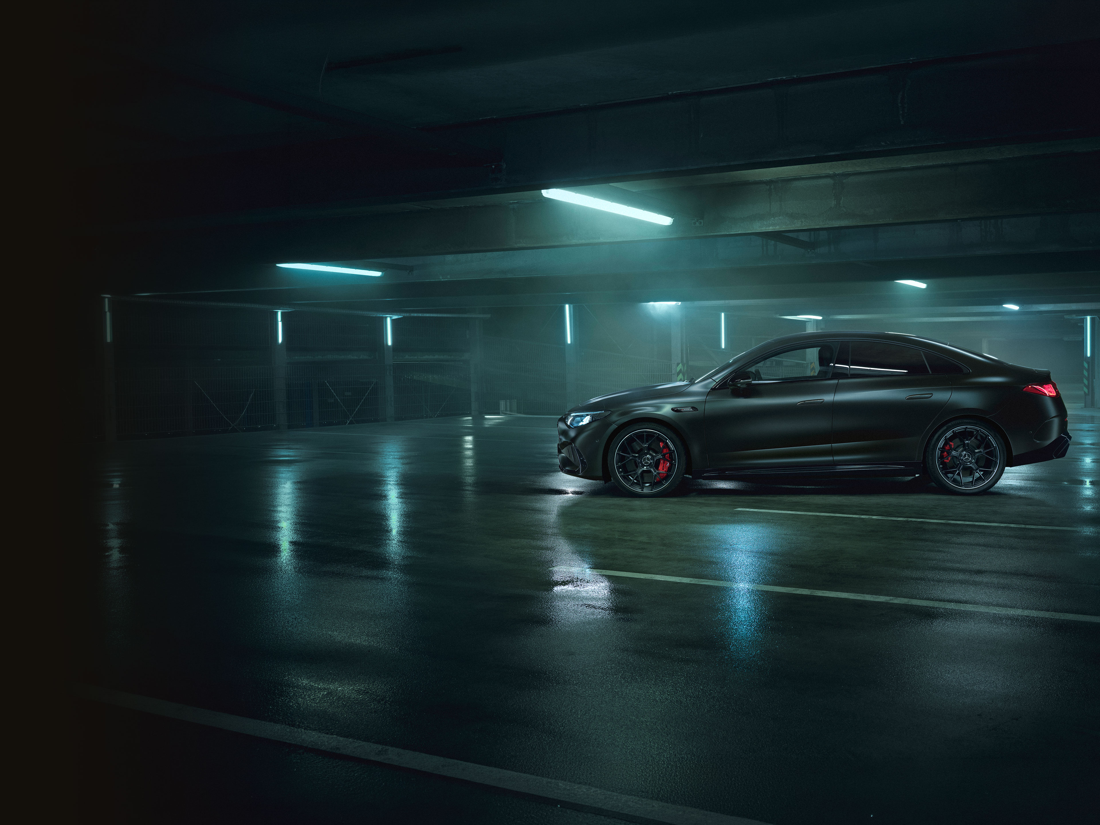 Exteriér | CLA | Mercedes-AMG Exteriér úplne nového Mercedes-AMG CLA 45 4MATIC+ elektromobilu.