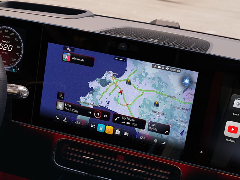 Nový plne elektrický Mercedes-Benz CLA s navigáciou s elektrickou inteligenciou.