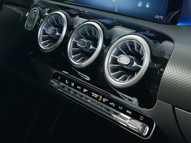 Automatická klimatizácia THERMOTRONIC v novej CLA Shooting Brake od značky Mercedes-Benz