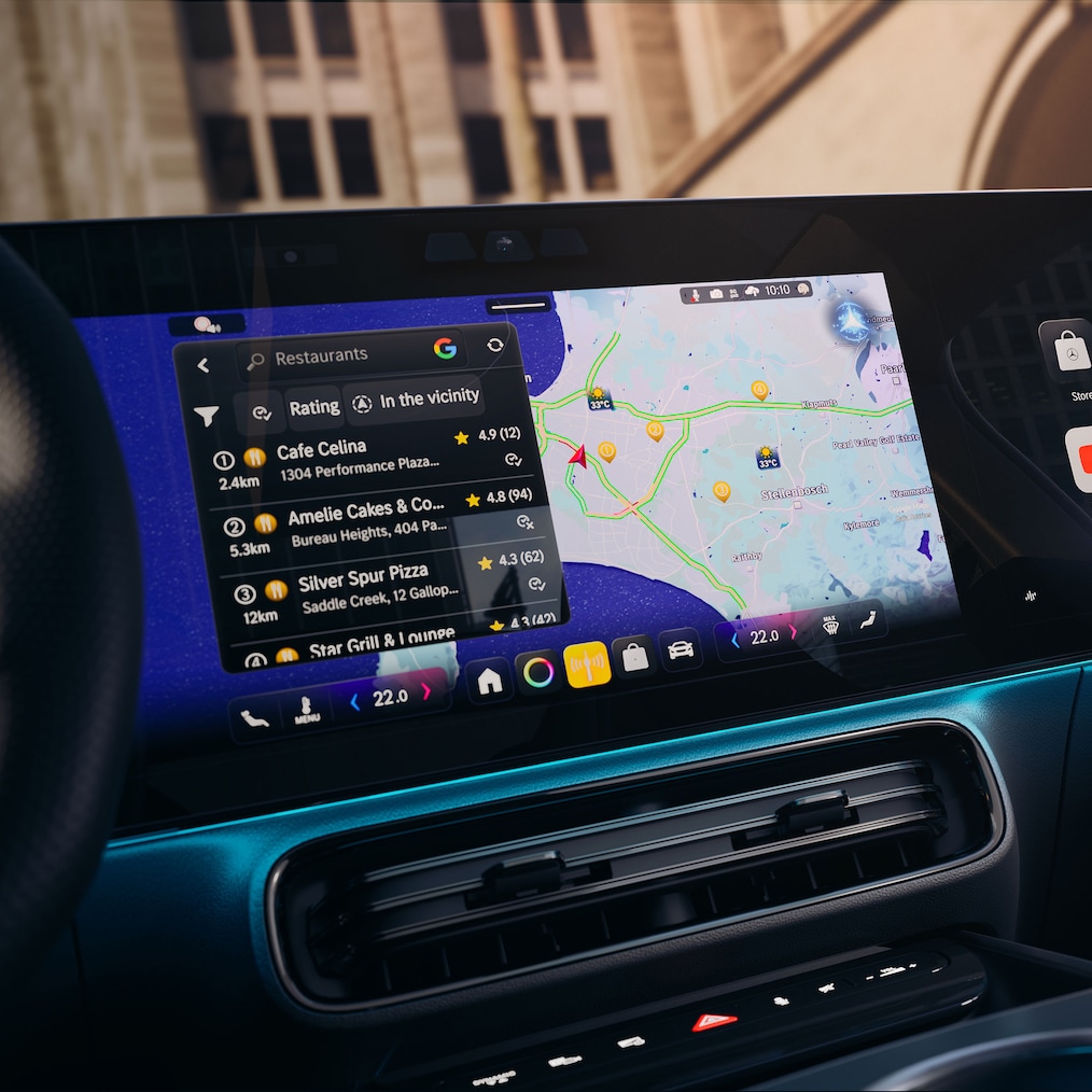 Navigácia založená na službe Mapy Google na displeji v&nbsp;interiéri elektrickej CLA Shooting Brake.