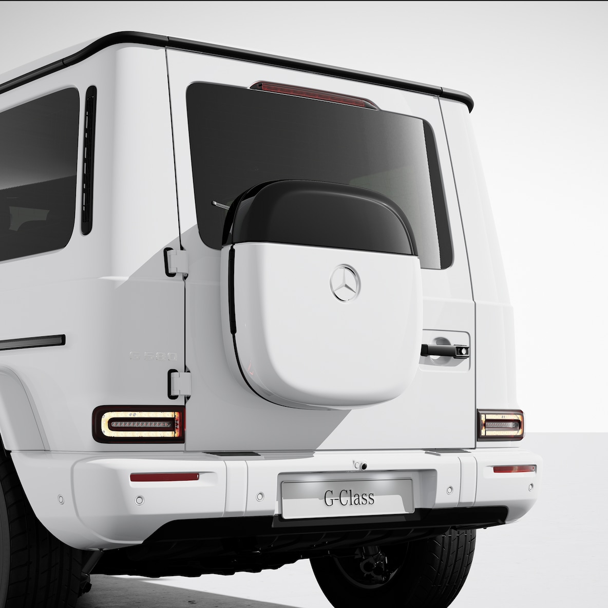 Dizajnový box na zadných dverách vozidla Mercedes-Benz G 580 s technológiou EQ.