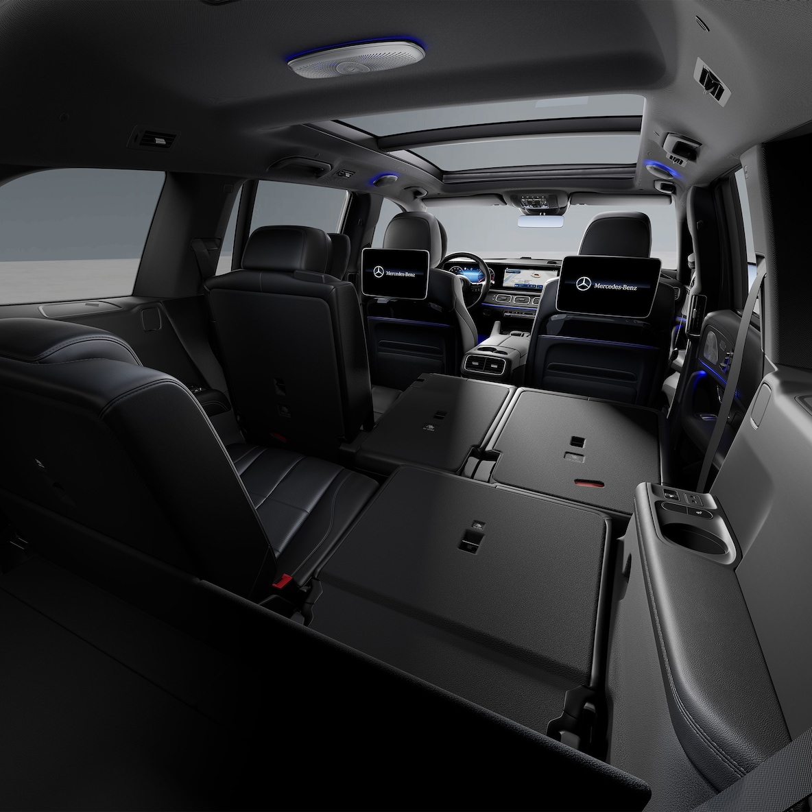 Vysoká miera všestrannosti v interiéri vozidla GLS.