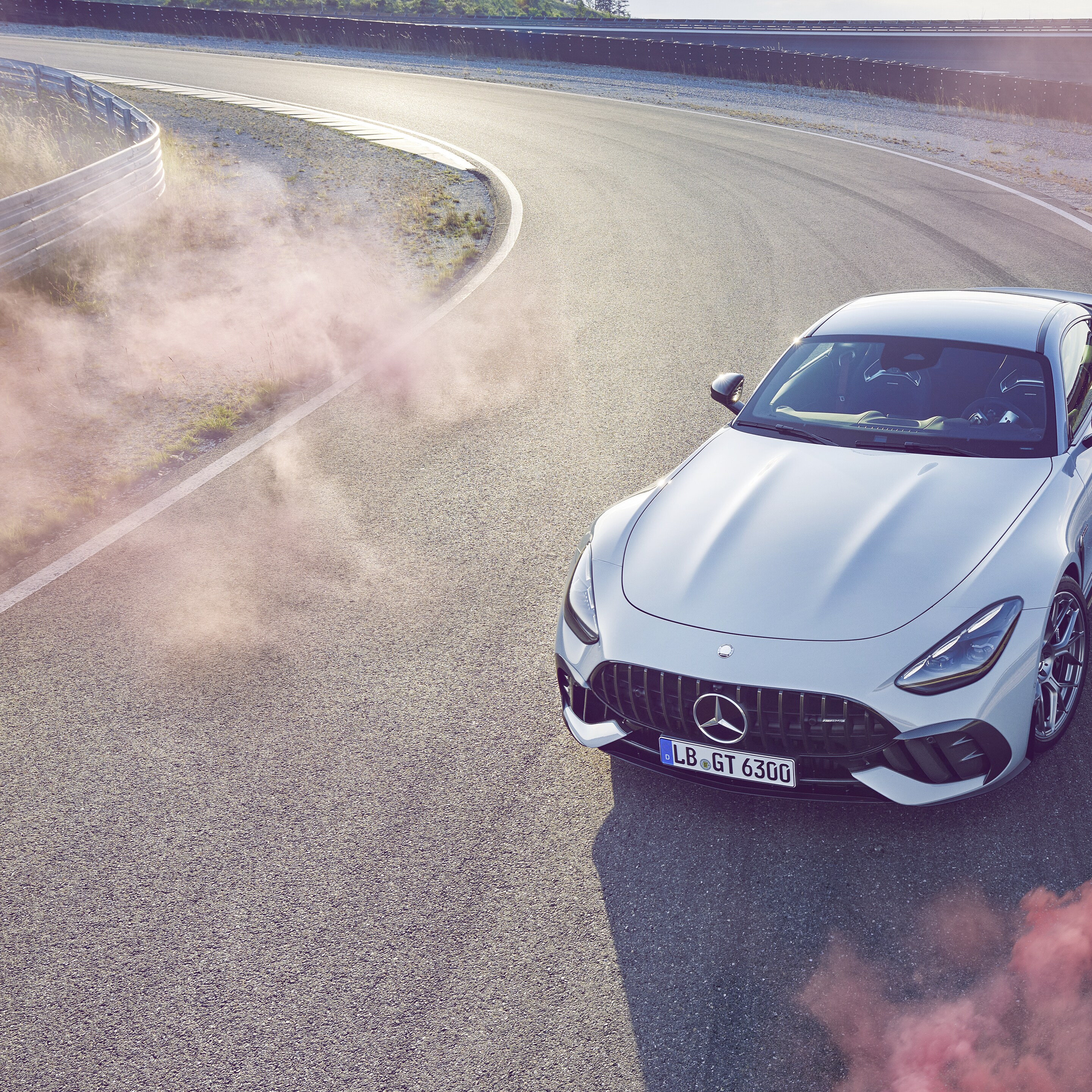 Znázornenie sily značky Mercedes-AMG.