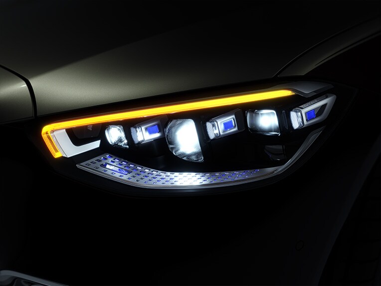 Svetlomet DIGITAL LIGHT s funkciou projekcie Mercedes-Maybach Triedy S