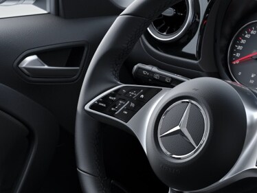 Dotykové ovládacie pole pre TEMPOMAT v skriňovom vozidle Mercedes-Benz Citan.