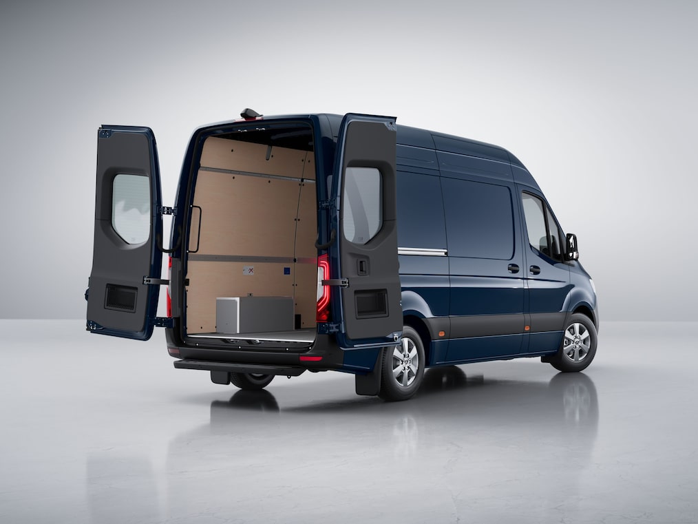 Skriňové vozidlo Mercedes-Benz Sprinter s&nbsp;líniou výbavy SELECT.