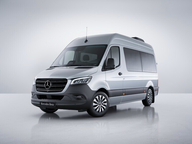 Vozidlo Mercedes-Benz Sprinter Tourer s komfortným podvozkom so vzduchovým pružením
