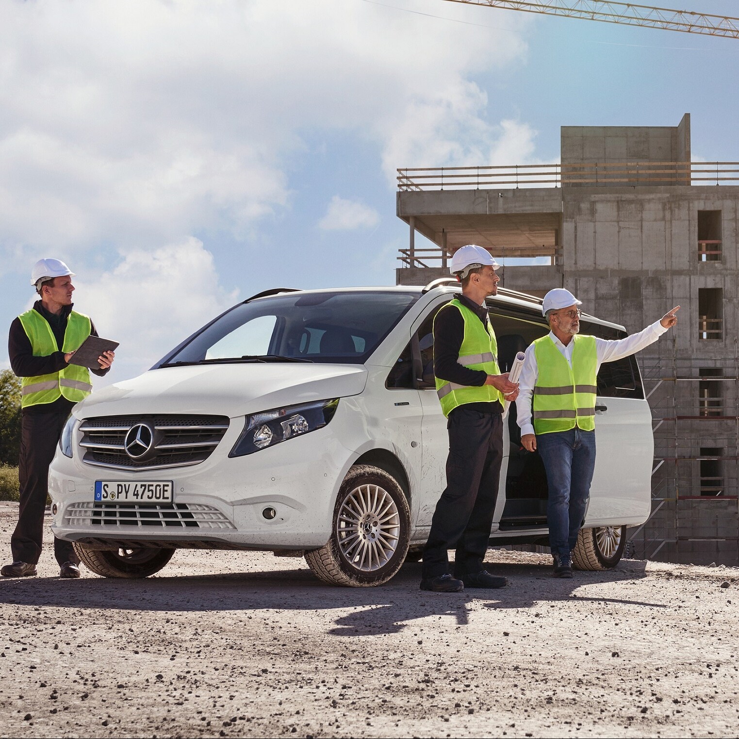 Pneumatiky a&nbsp;kompletné kolesá od značky Mercedes-Benz.