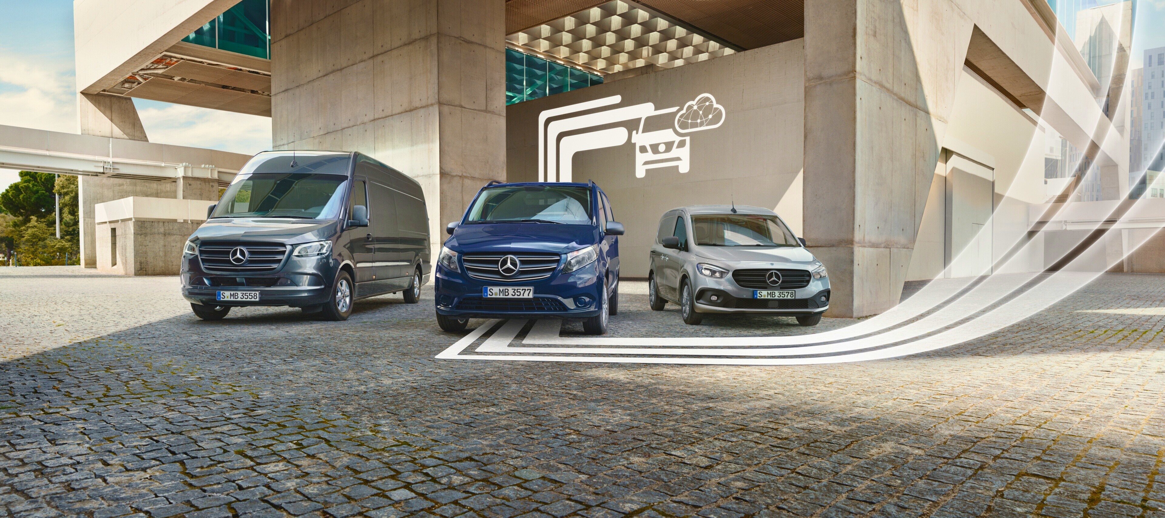 Digitálne doplnky pre komerčných zákazníkov | Transportéry Mercedes-Benz Zaobstarajte si digitálne vylepšenie pre svoj transportér a profitujte z vyššej miery efektívnosti, transparentnosti a inteligencie